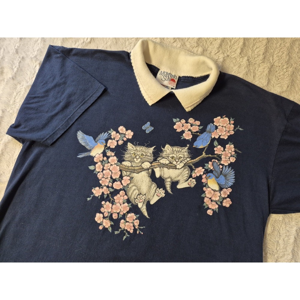 Vintage Morning Sun Cats Cartoon Graphic Collared T-Shirt Adult XL Pink Blossoms